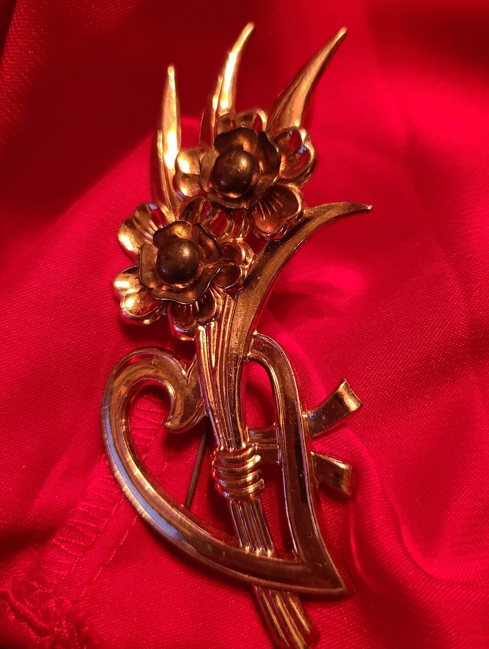 Unique Pin Brooch